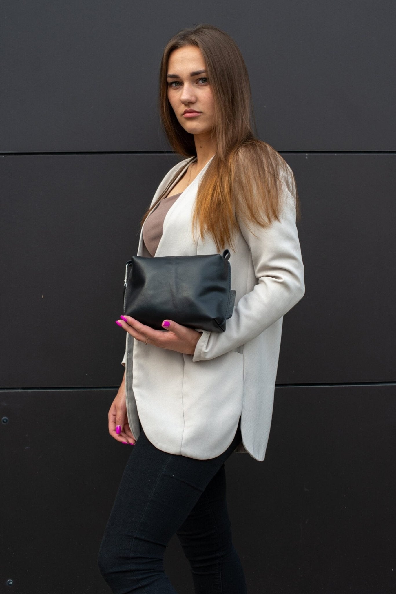 Maciella Zelma Kraft Kosmetiktasche (Medium): Handgefertigte Eleganz aus Naturrindsleder für Sie & Ihn - Maciella